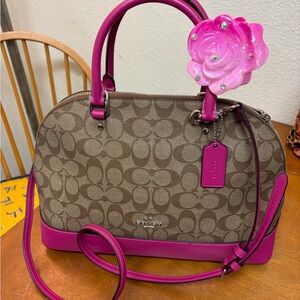 Gorgeous Coach F27584 Signature Pretty Pink & tan Sierra Satchel handbag